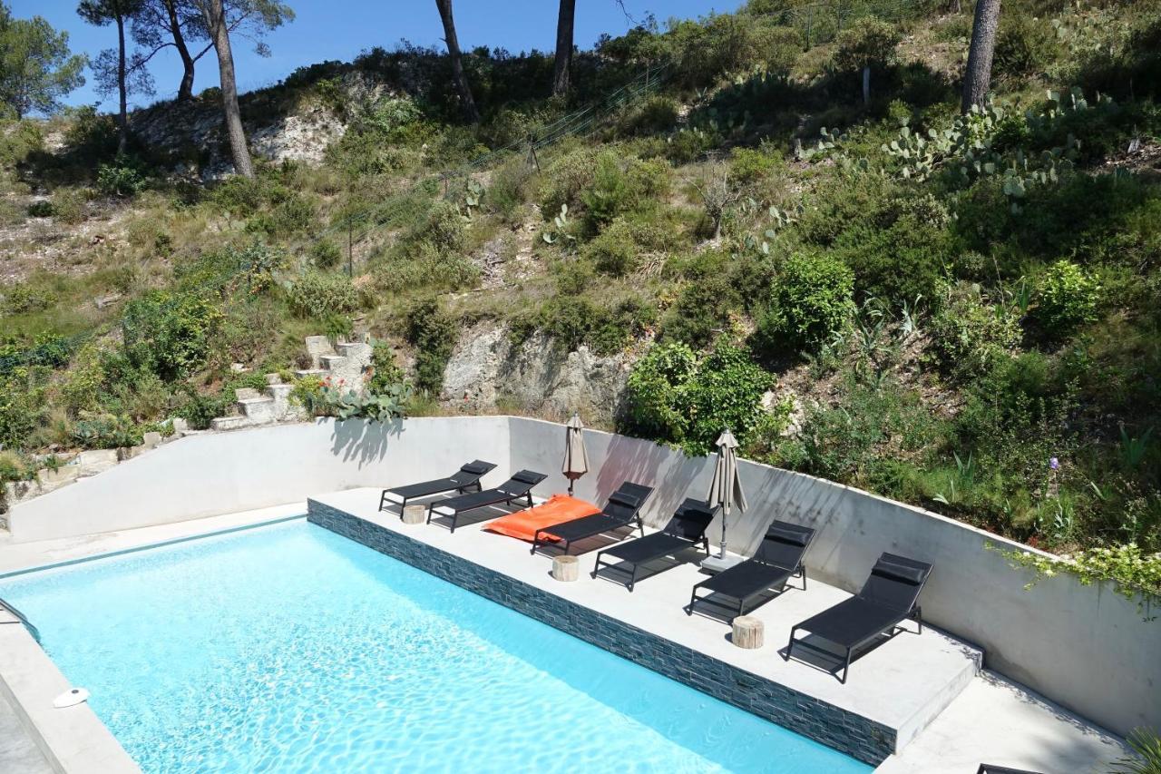 Arty Provence, Piscine Chauffee Bed & Breakfast Saint-Etienne-du-Gres Exterior photo